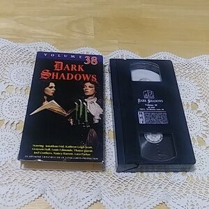 Dark Shadows Volume 38 VHS - Vampires, werewolves, horror, suspense